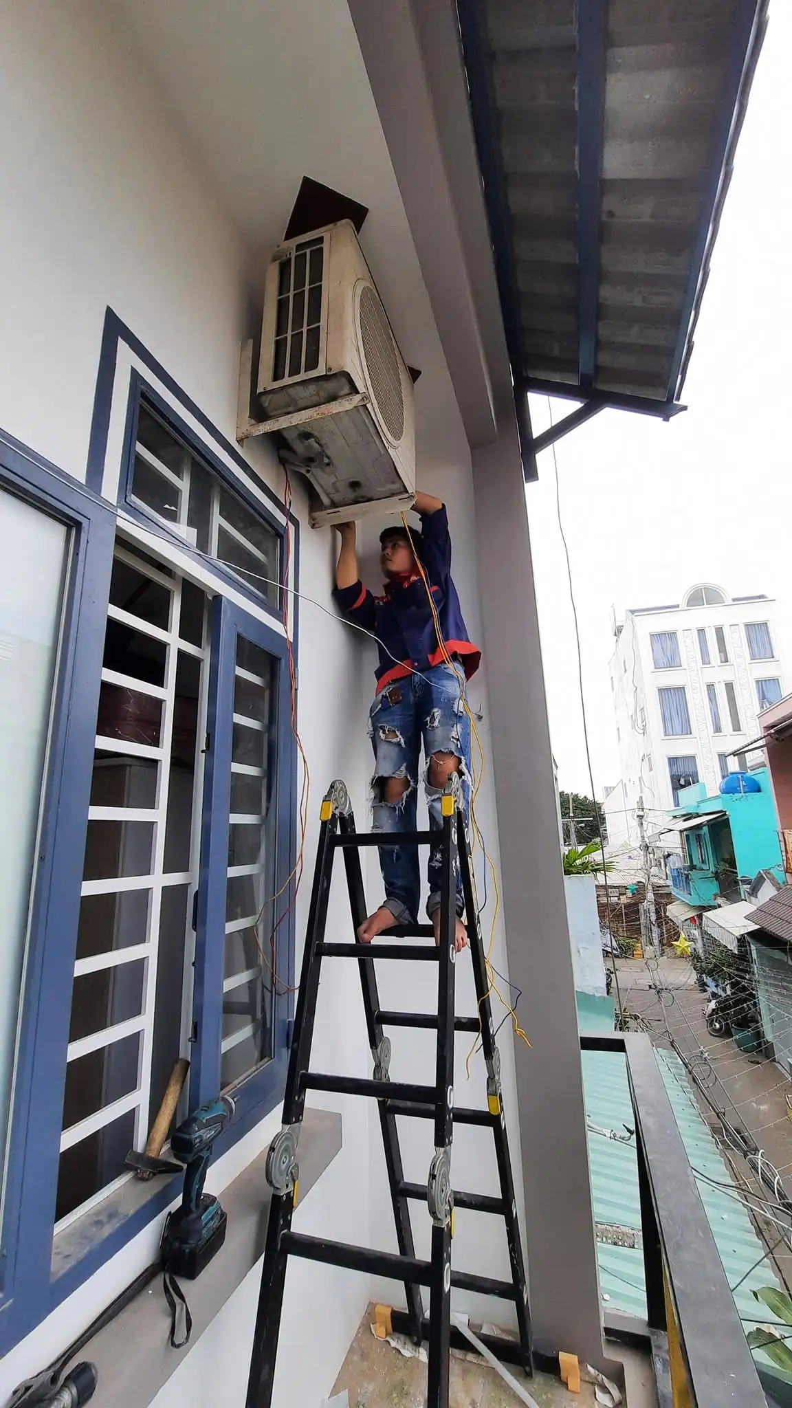 sửa m&aacute;y lạnh quận 12