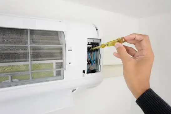Khi n&agrave;o cần bảo dưỡng m&aacute;y lạnh?